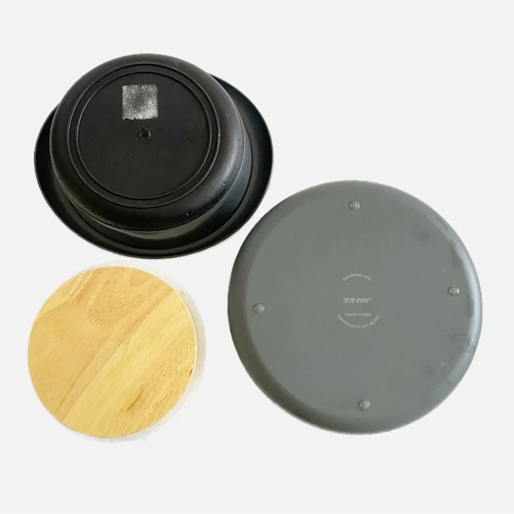 Pet Bowls (set of three) - Picture 3 of 8